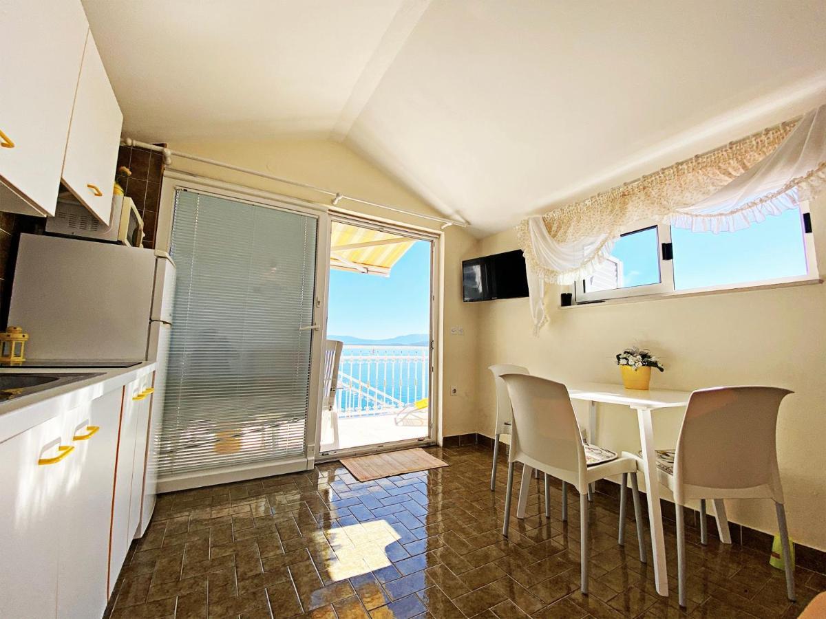 Apartments And Rooms Katarina Živogošće Exterior foto